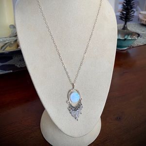 🌝 Moonstone & Herkimer Quartz Pendant Necklace